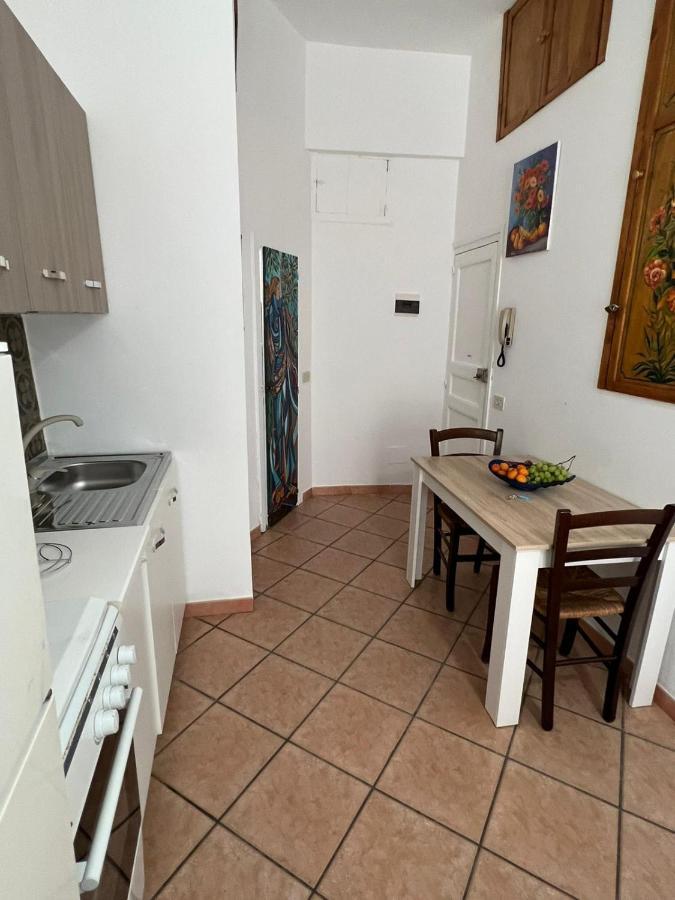Artista Apartment